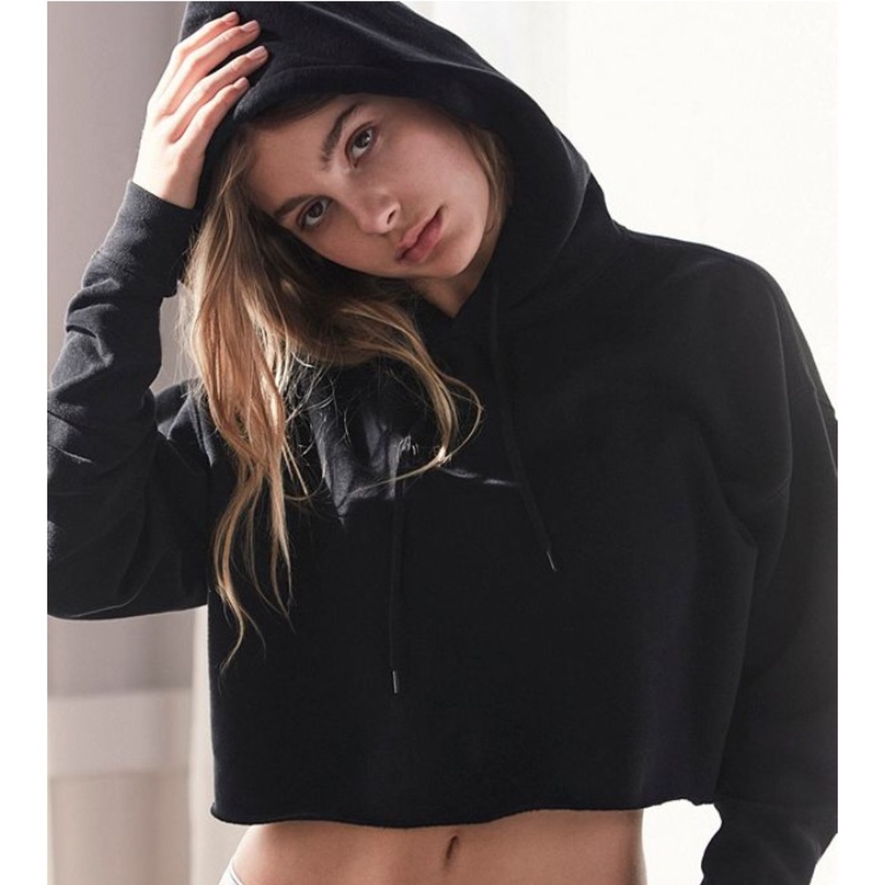 Cropped hoodie